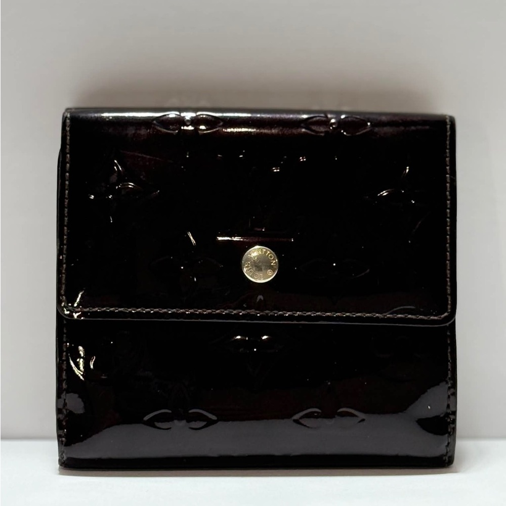 Louis Vuitton Vernis Compact Wallet